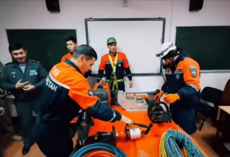 Что значит быть волонтером, узнали студенты ЖУ им. И. Жансугурова